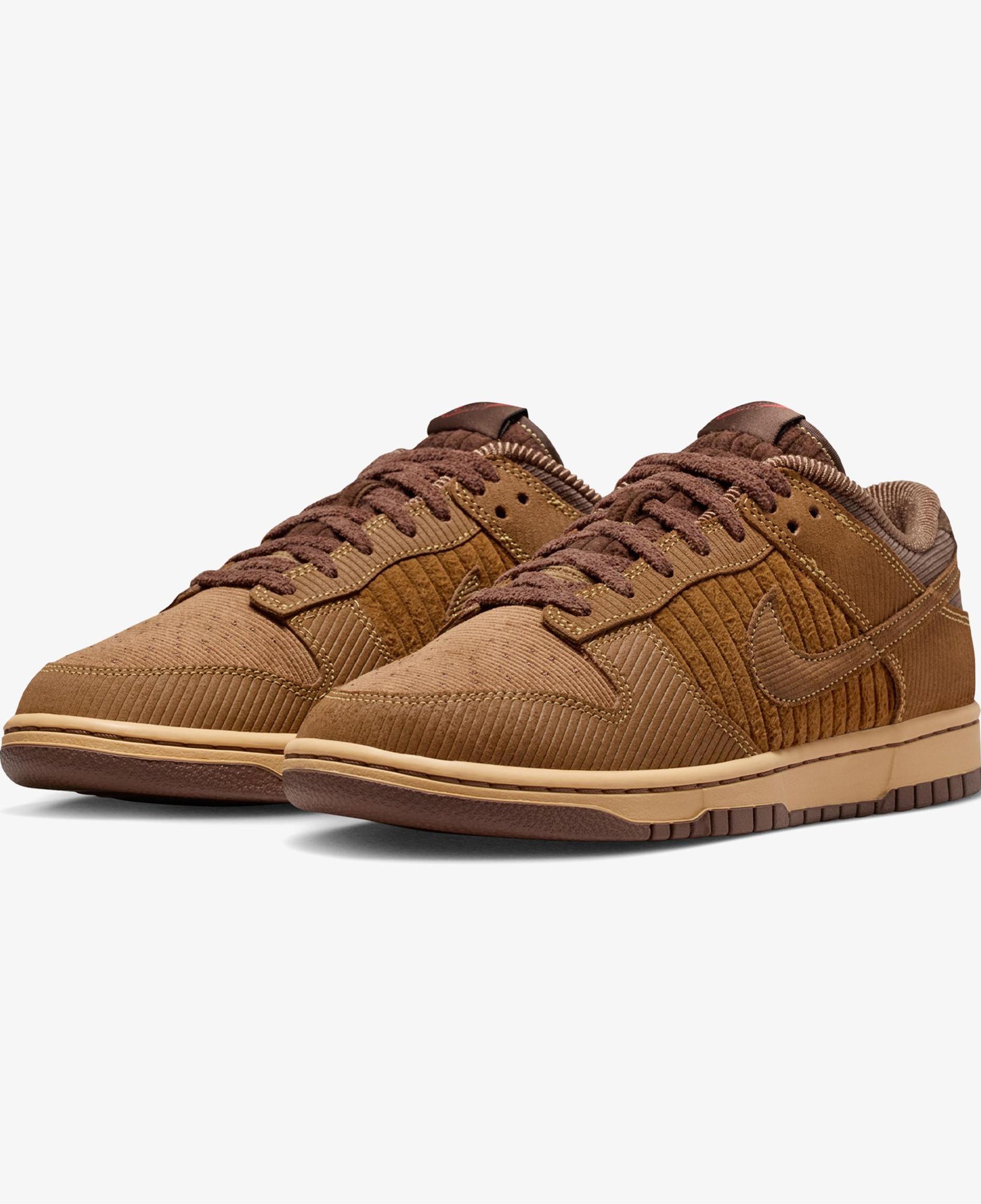 Sleek Weekend Sneaker Tan