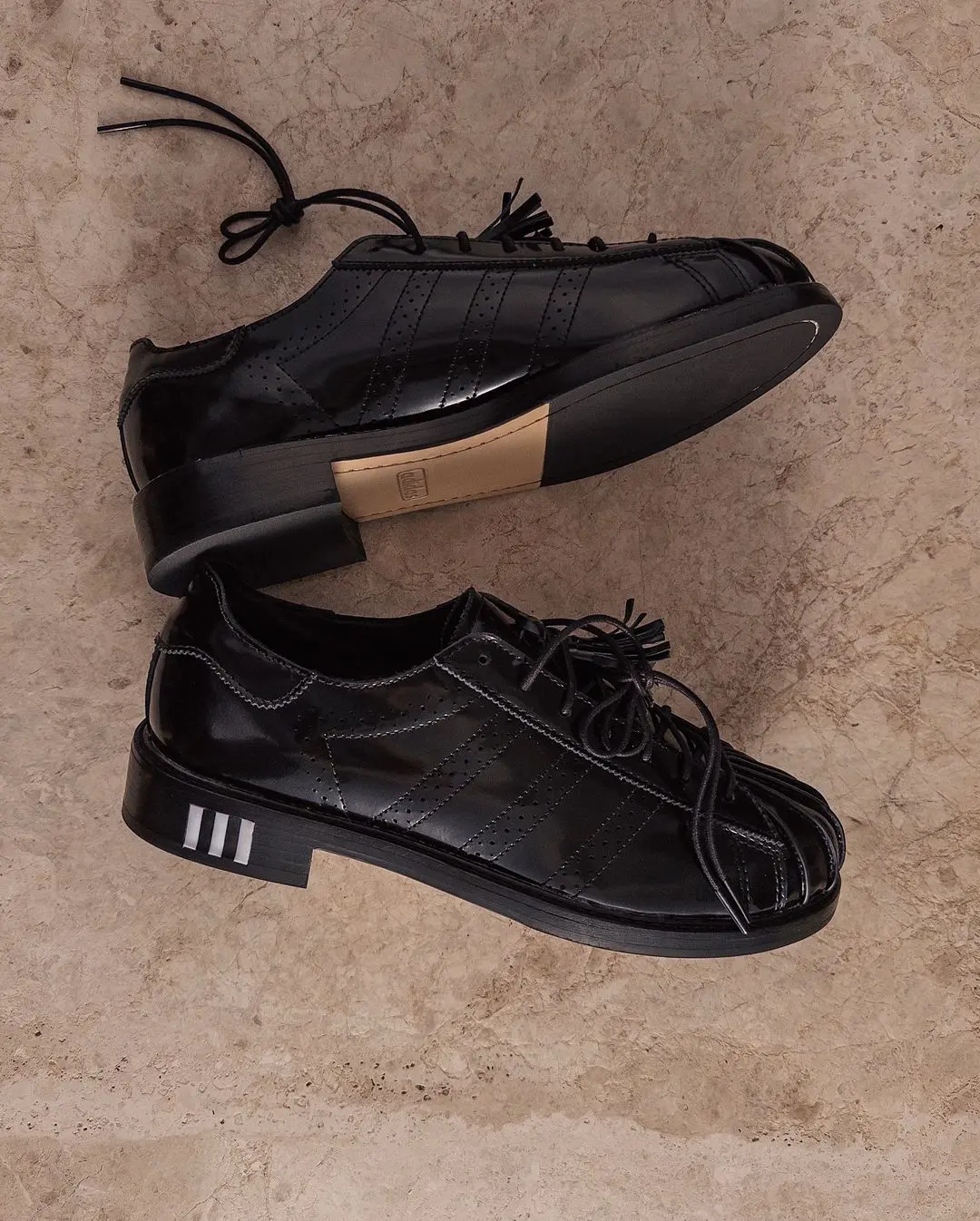 Metropolitan Brogue Dress Shoe Black