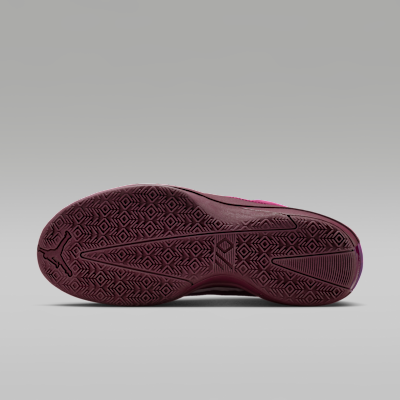 Tech Indoor Basketball Shoe Bordeaux