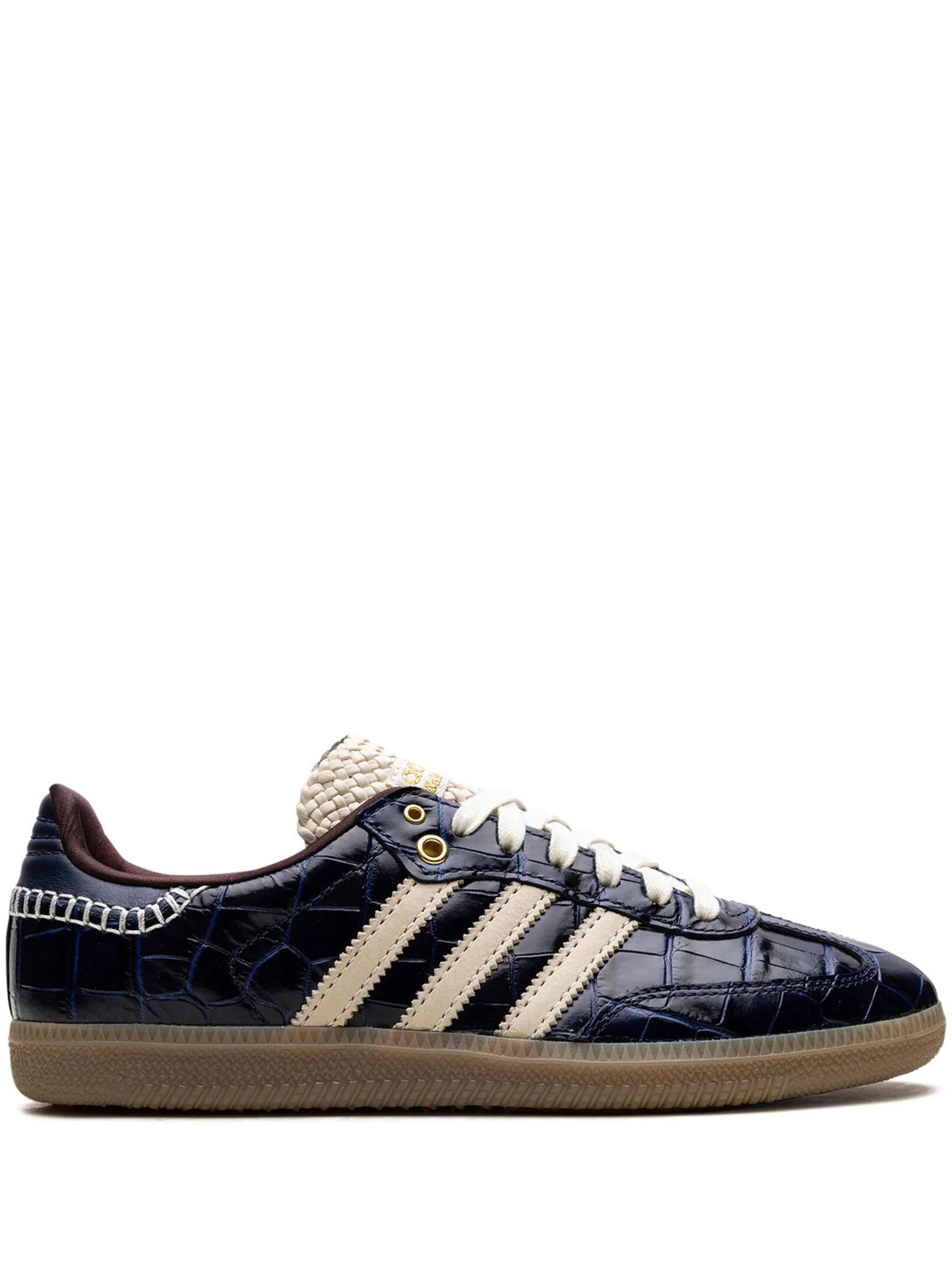 Premium Mesh Sneaker Navy