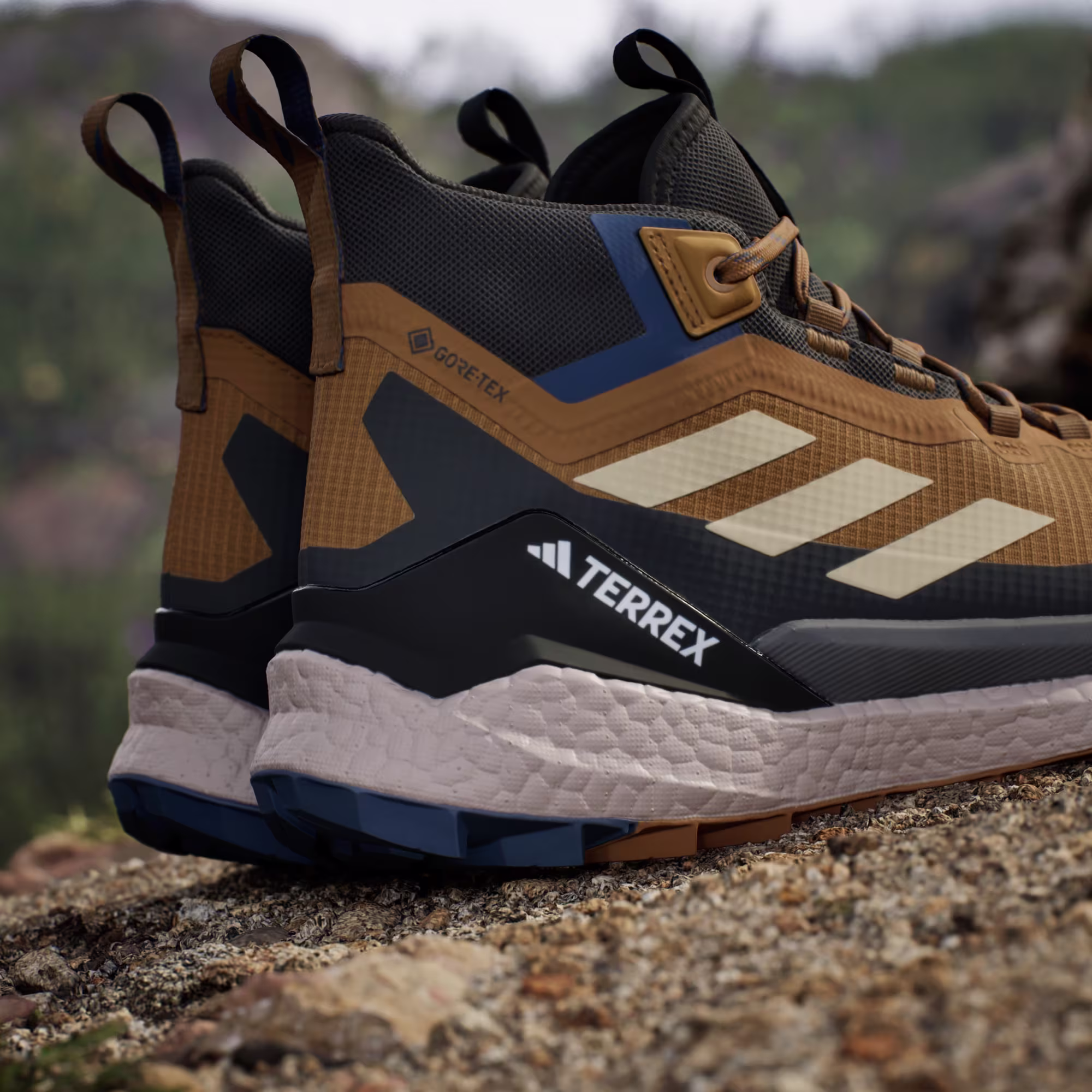 Essential Lightweight Hiker Slate