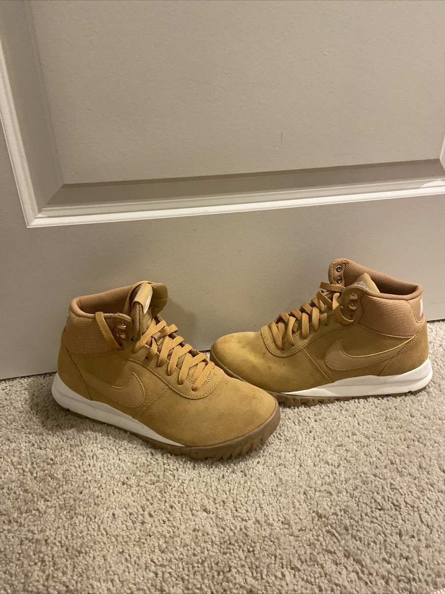 Edge Waterproof Hiking Shoe Beige