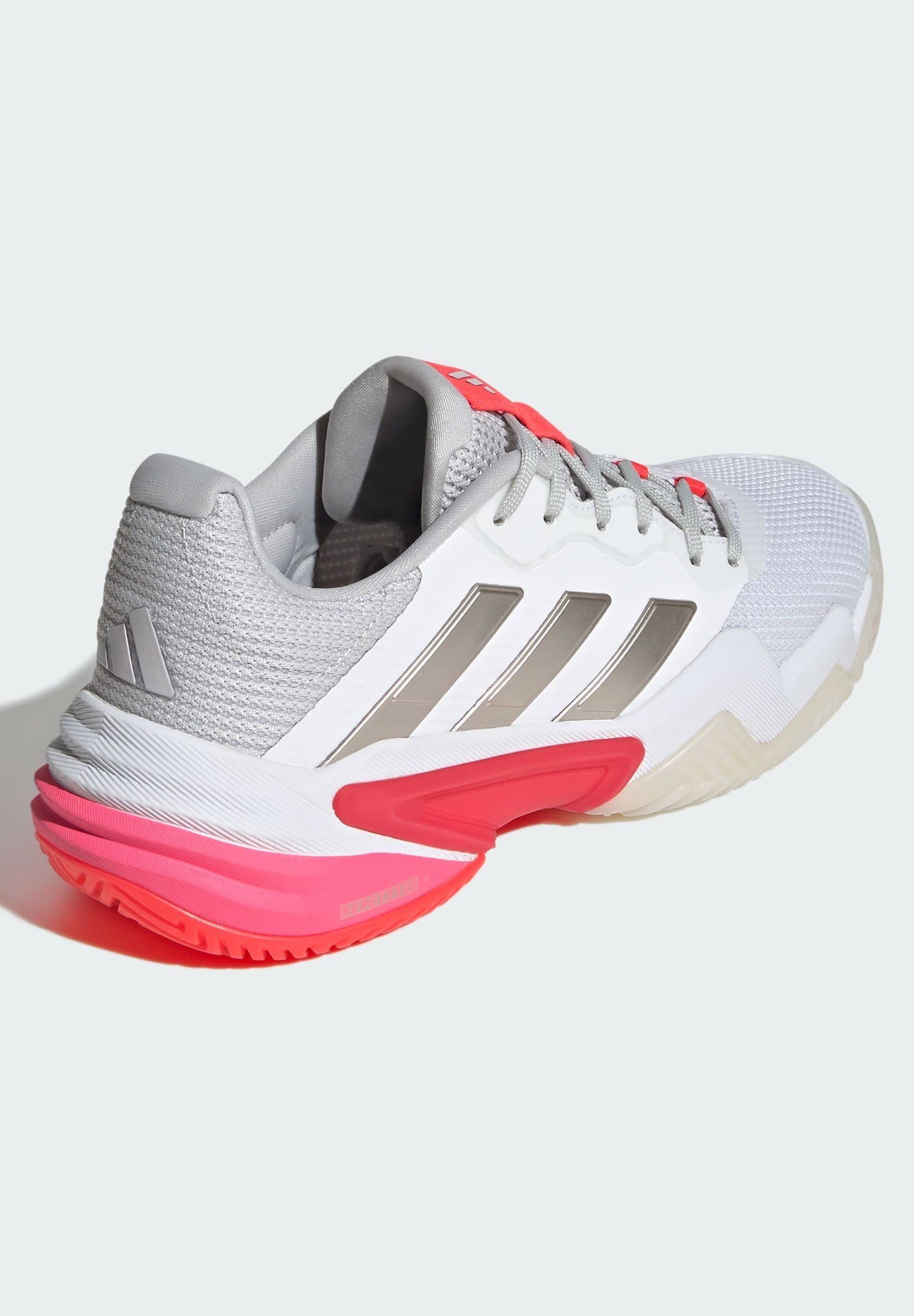 Sleek Platform Tennis Shoe Cognac