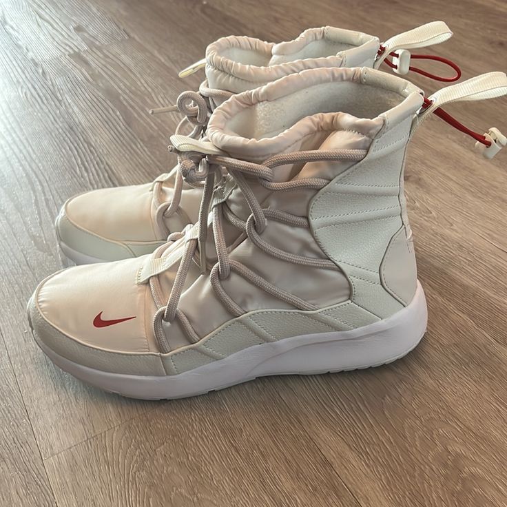 Evolution Backpacking Boot White