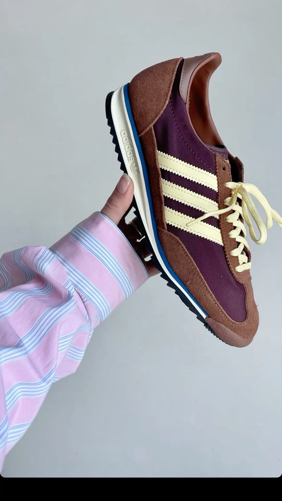 Refined Streetwear Sneaker Cobalt