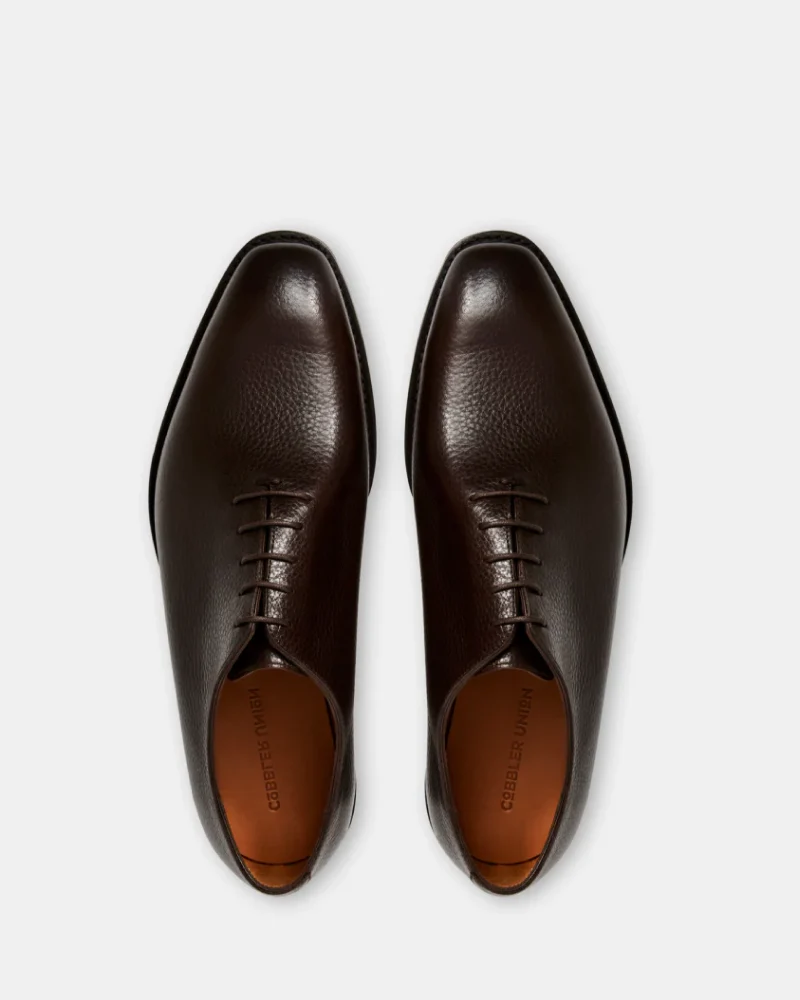 Momentum Wholecut Dress Shoe Walnut