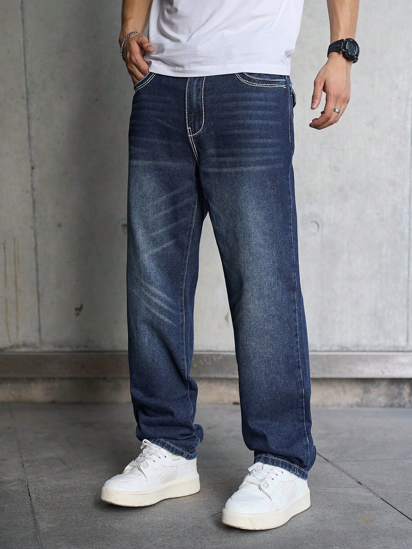 Classic Men's Denim Jeans Straight Cut Plus