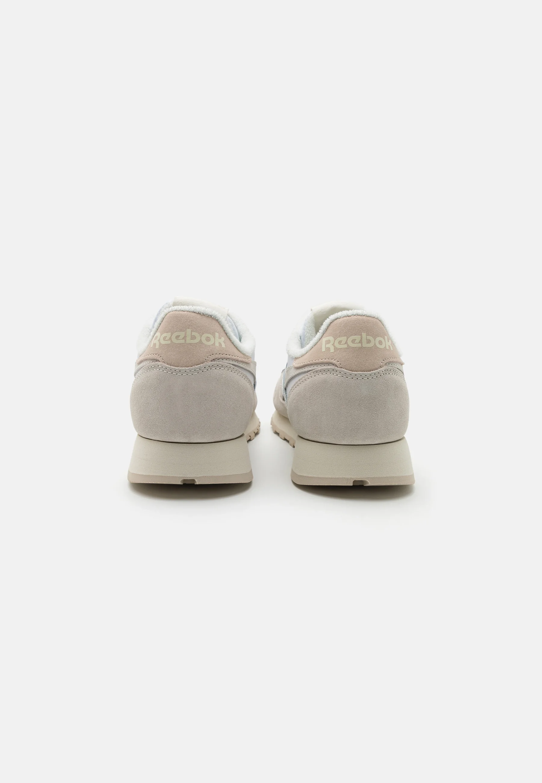 Elite Day Hiking Shoe Cream