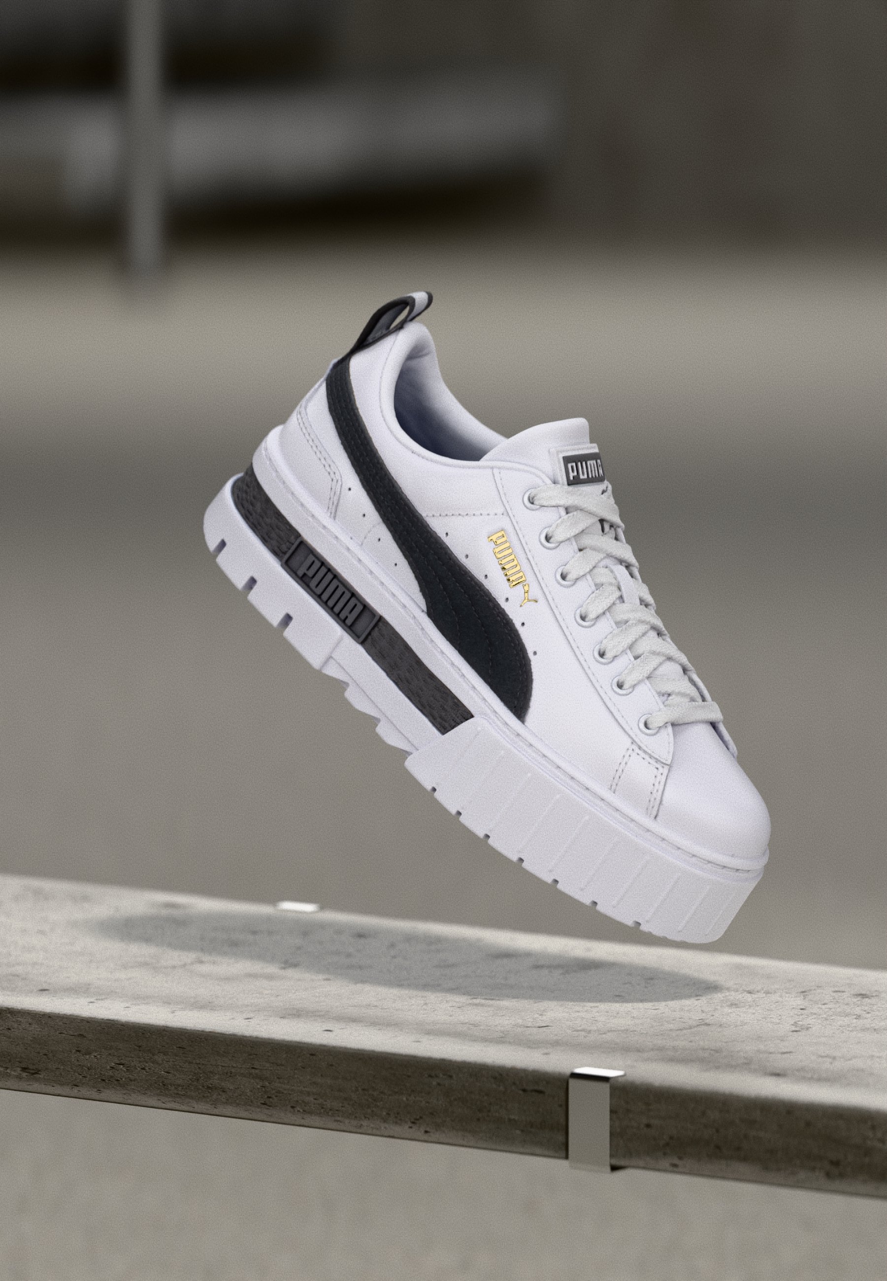 Prime Walking Shoe White