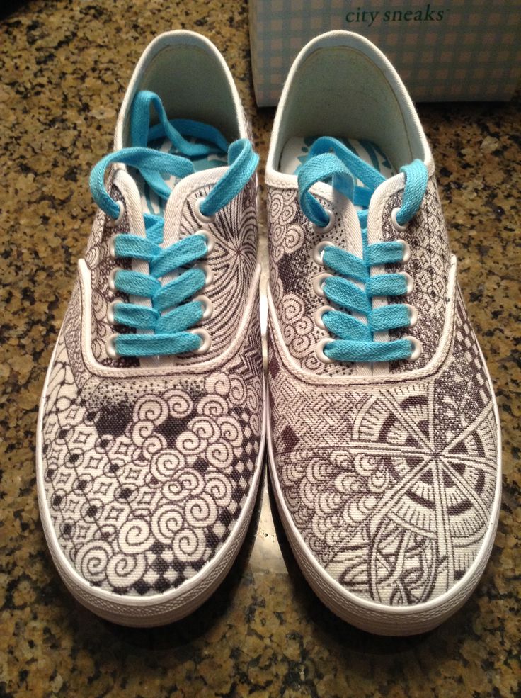 Relaxed Tan Sneakers