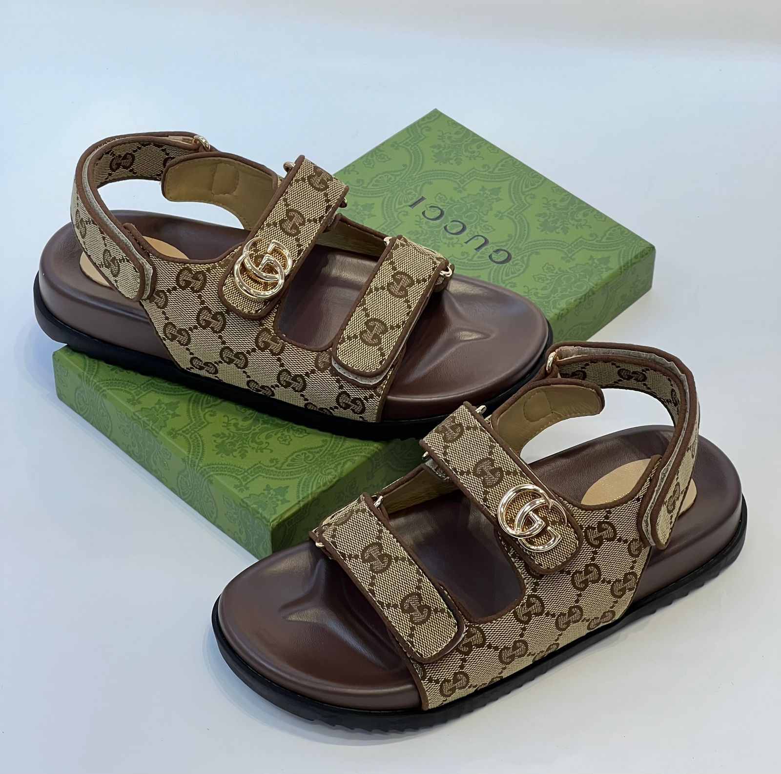 Beach Olive Beach Sandals