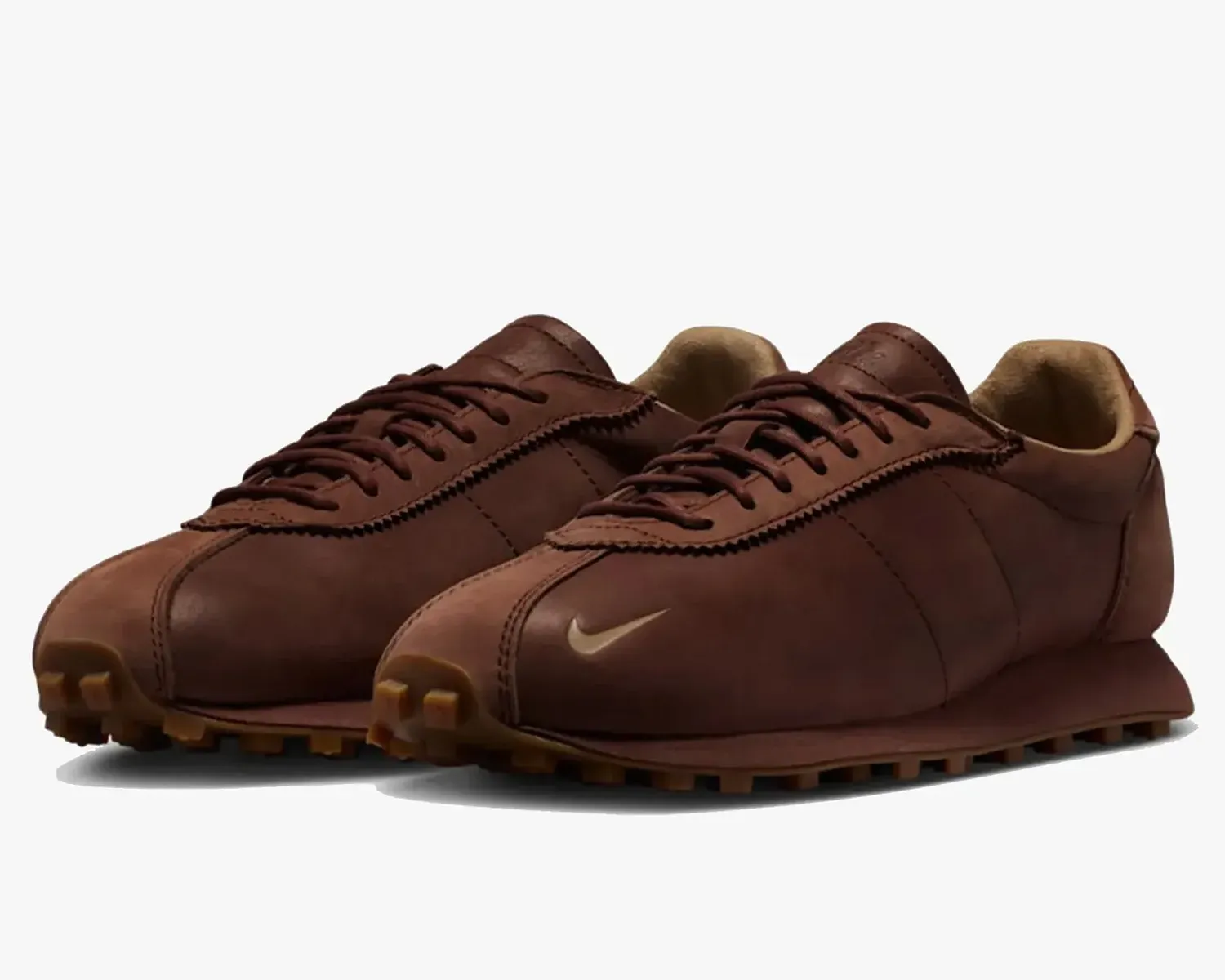 Bold Long Distance Runner Brown