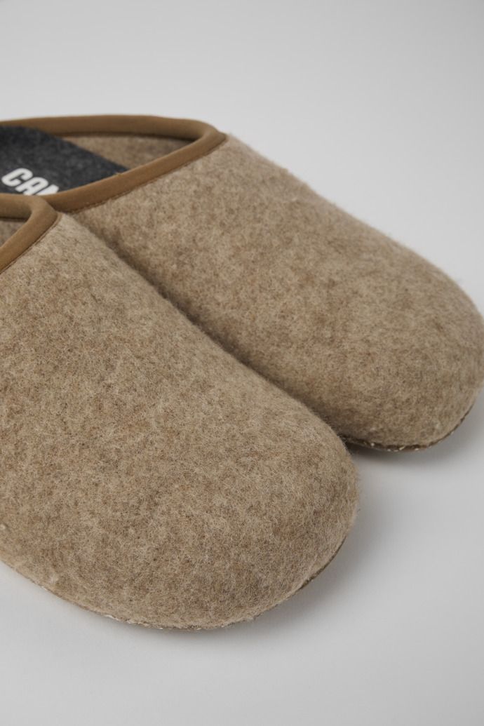 Slippers - Brown