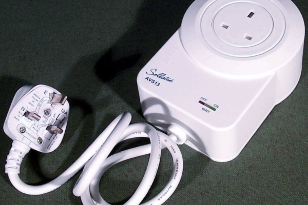 Surge Protector AVS15 Voltage Protector