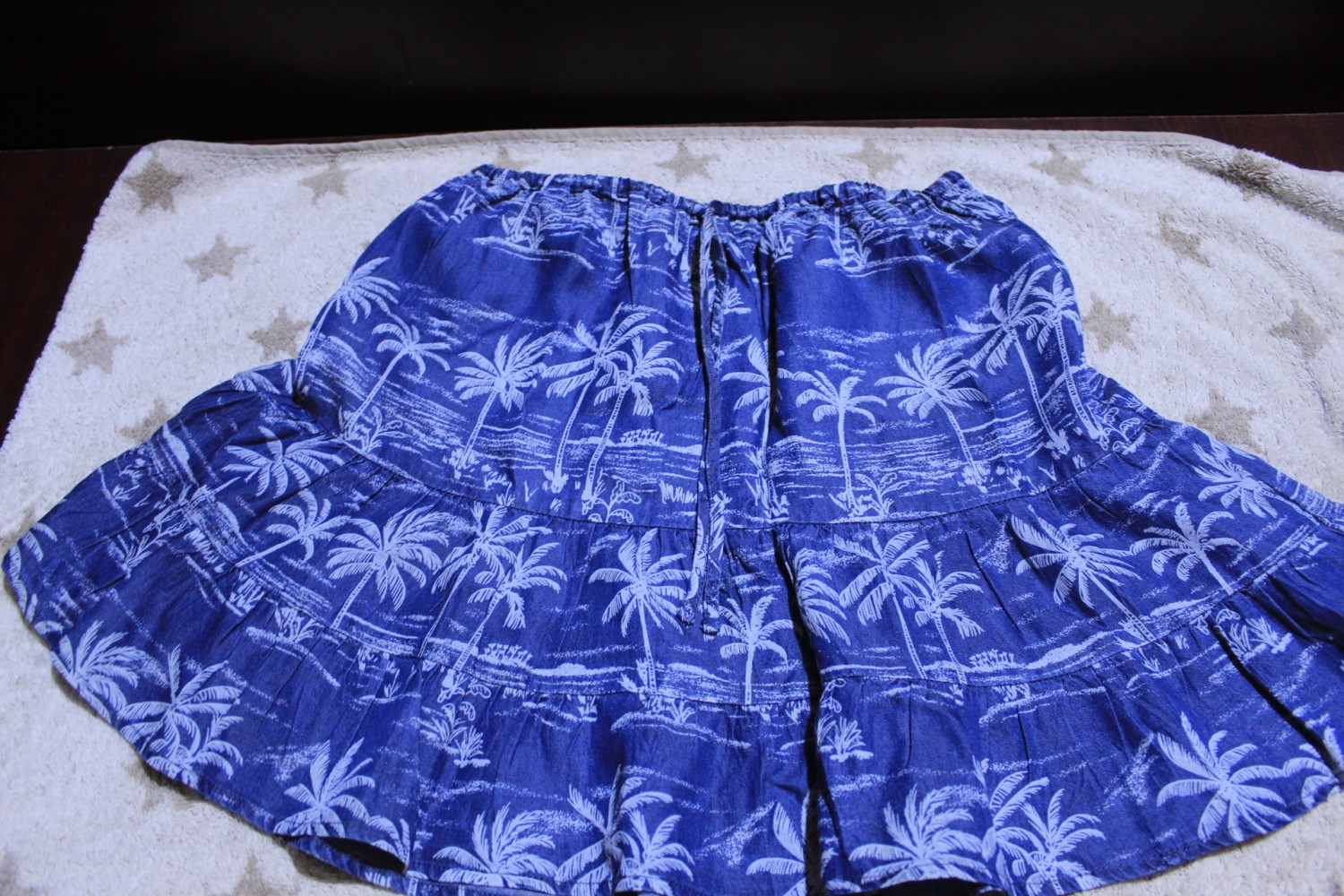 Women's short skirt