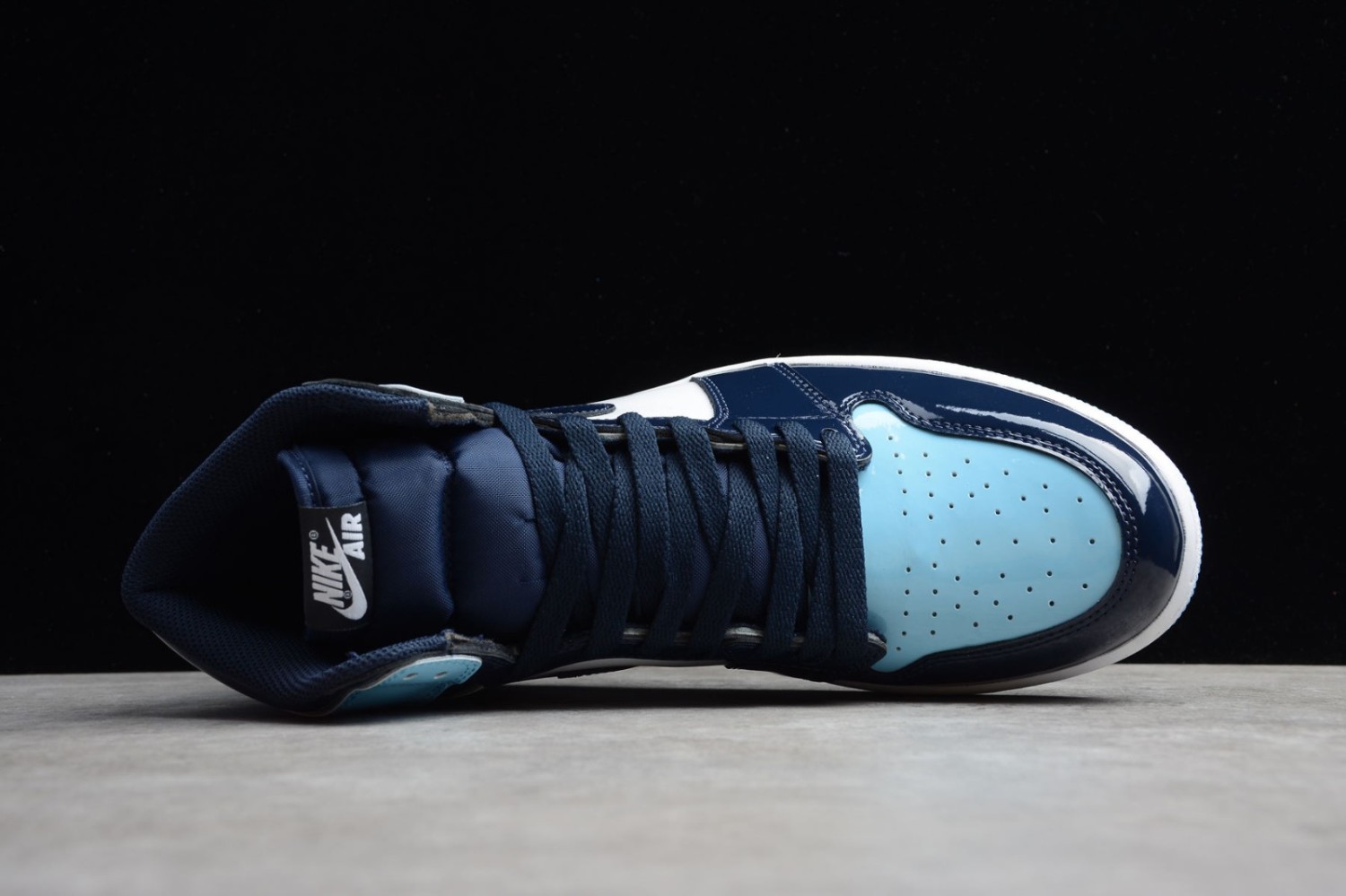 Jordan 1 Blue Chill