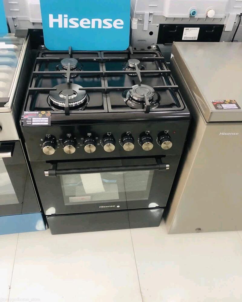 Hisense 4 Burner Gas Cooker - Black