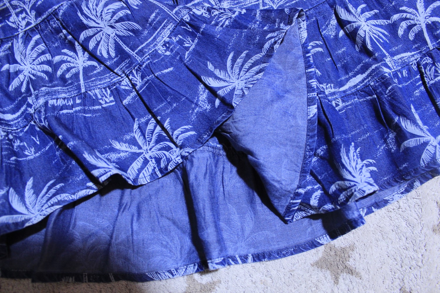 Women's short skirt