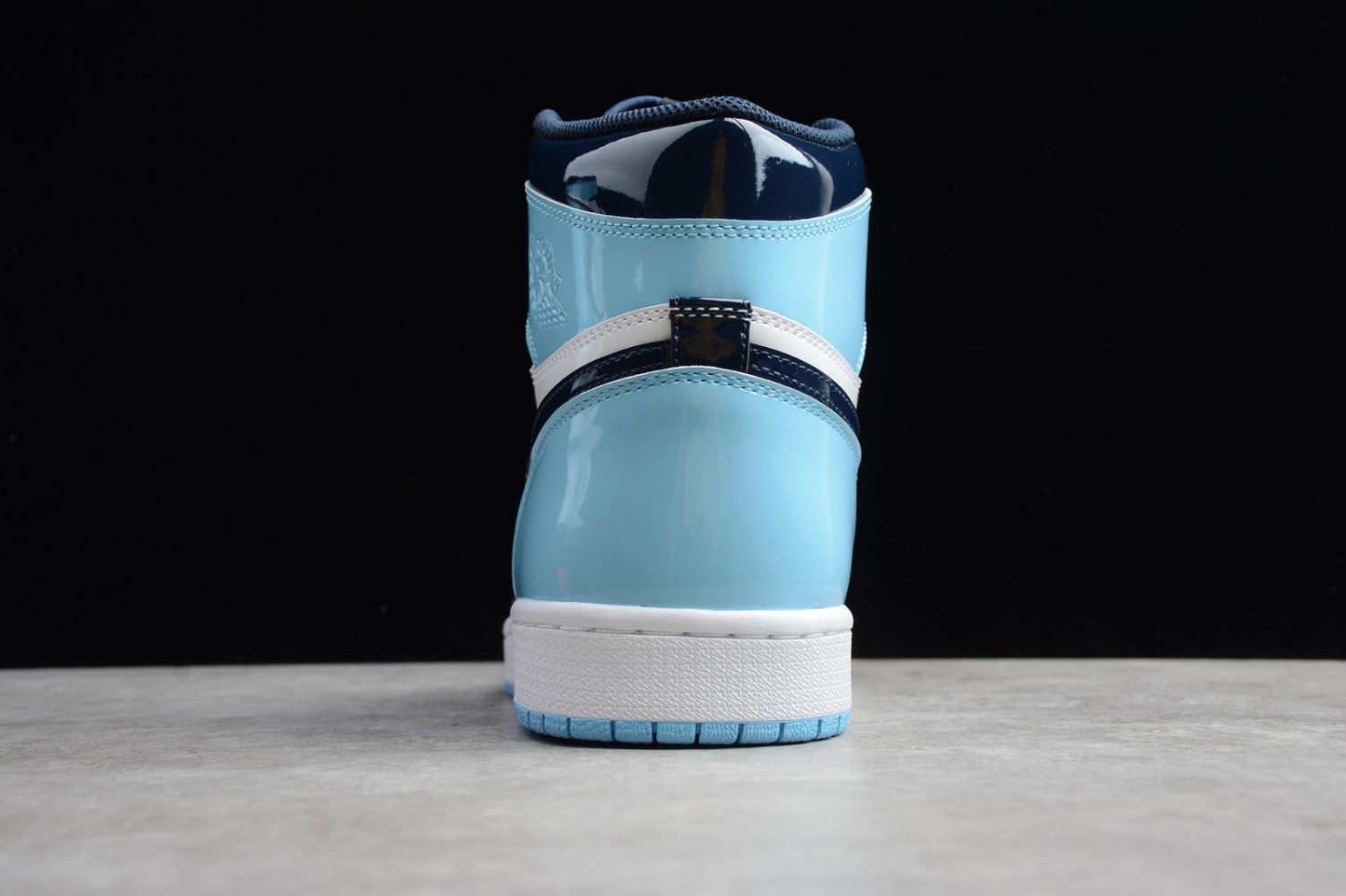 Jordan 1 Blue Chill