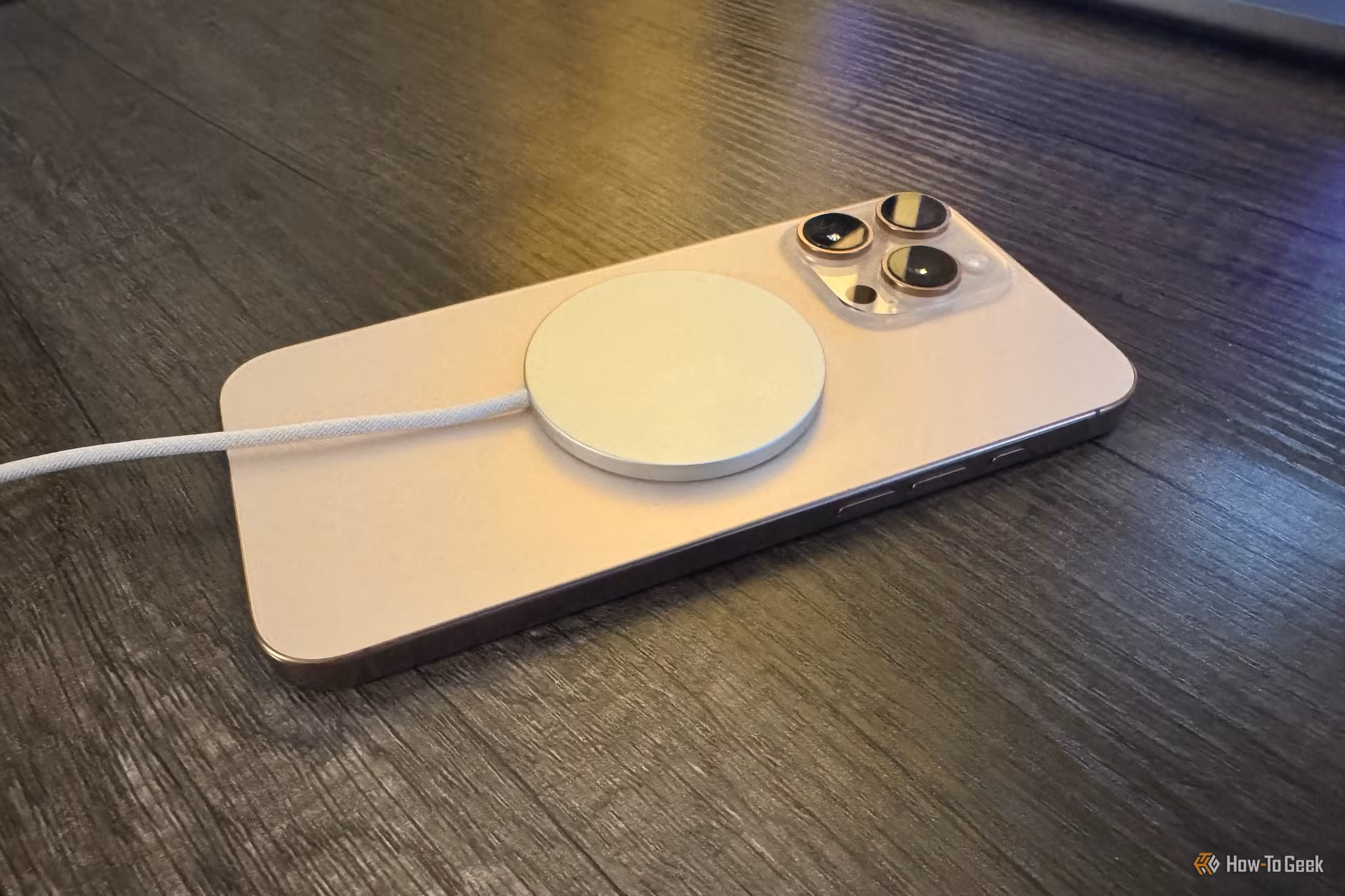 Apple MagSafe Charger