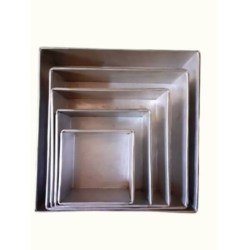 Set of 5 Square Baking Pans Silver