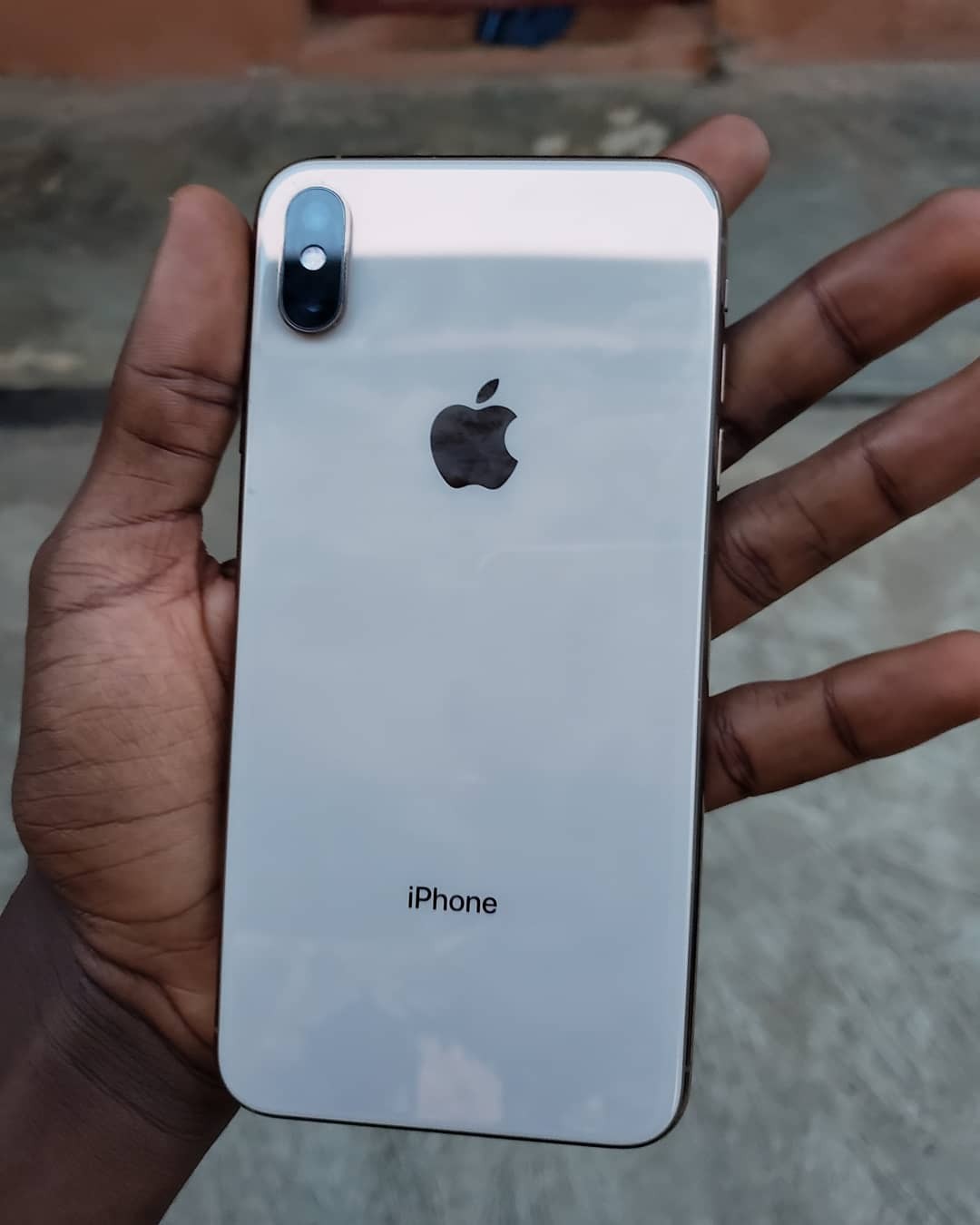 IPHONE XS MAX 256GB(DUOS) 4GB RAM