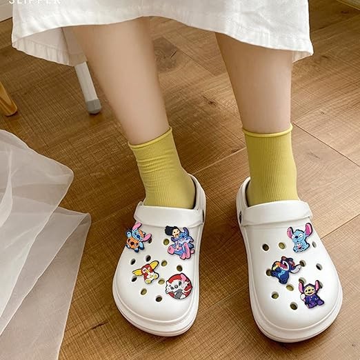 XRHOT Cartoon Shoe Charms for Clog 30 Piece Cute Shoes Decorations Wristband Holes Cartoon Shoe Charms Universal for Kids Teens and Party Birthday Gift