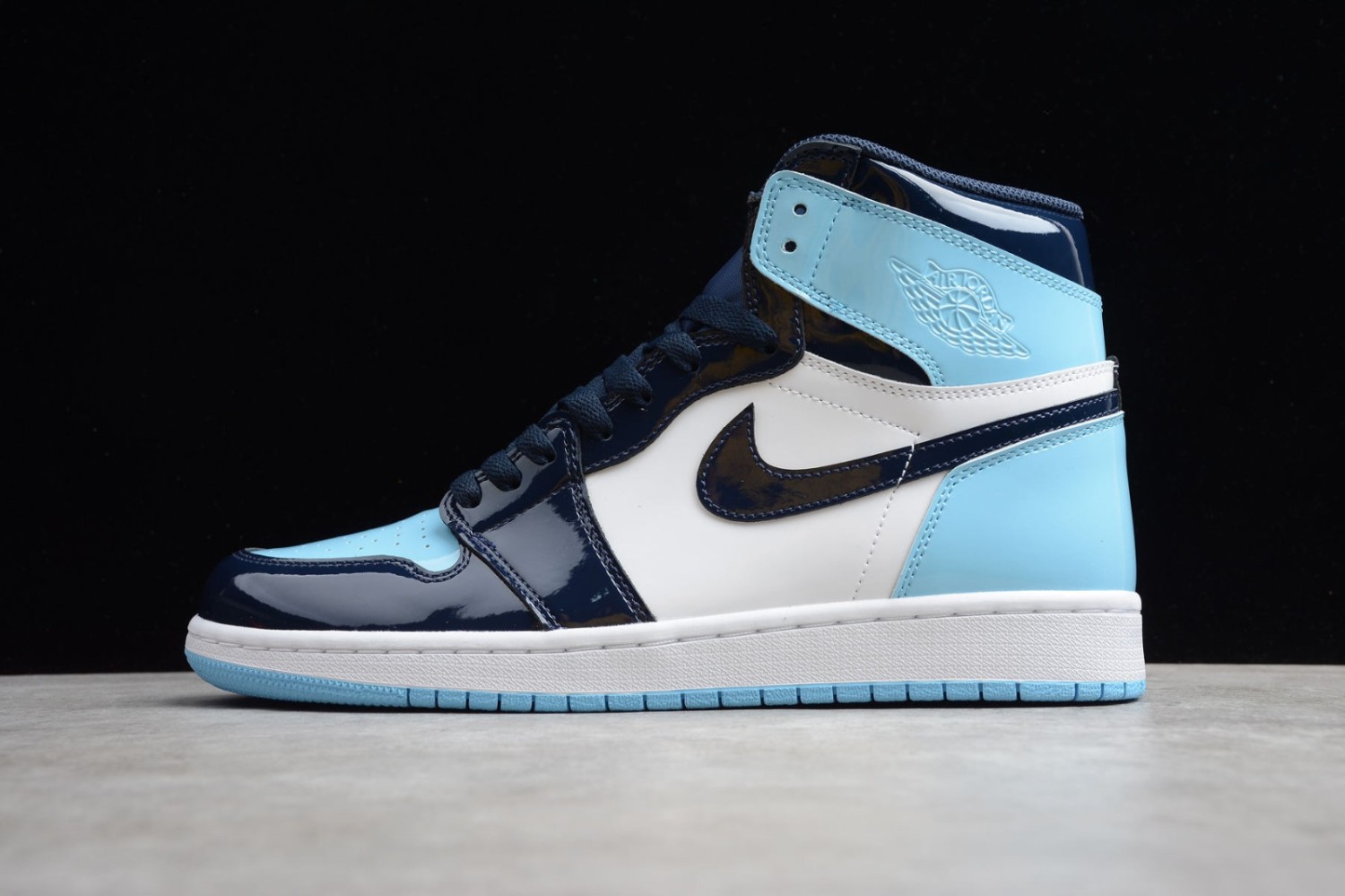 Jordan 1 Blue Chill