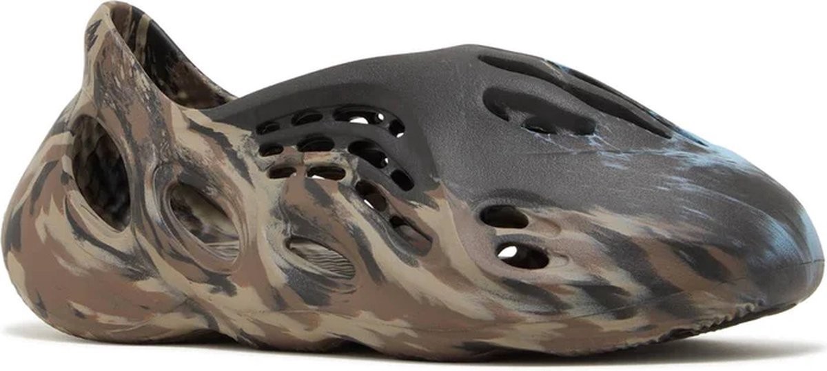 YEEZY FOAM RNR MX CINDER