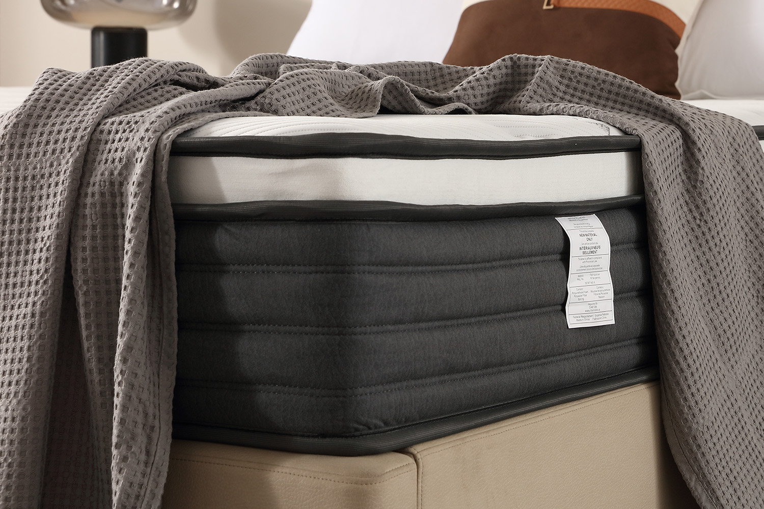 Mattress - Queen Size - Spring