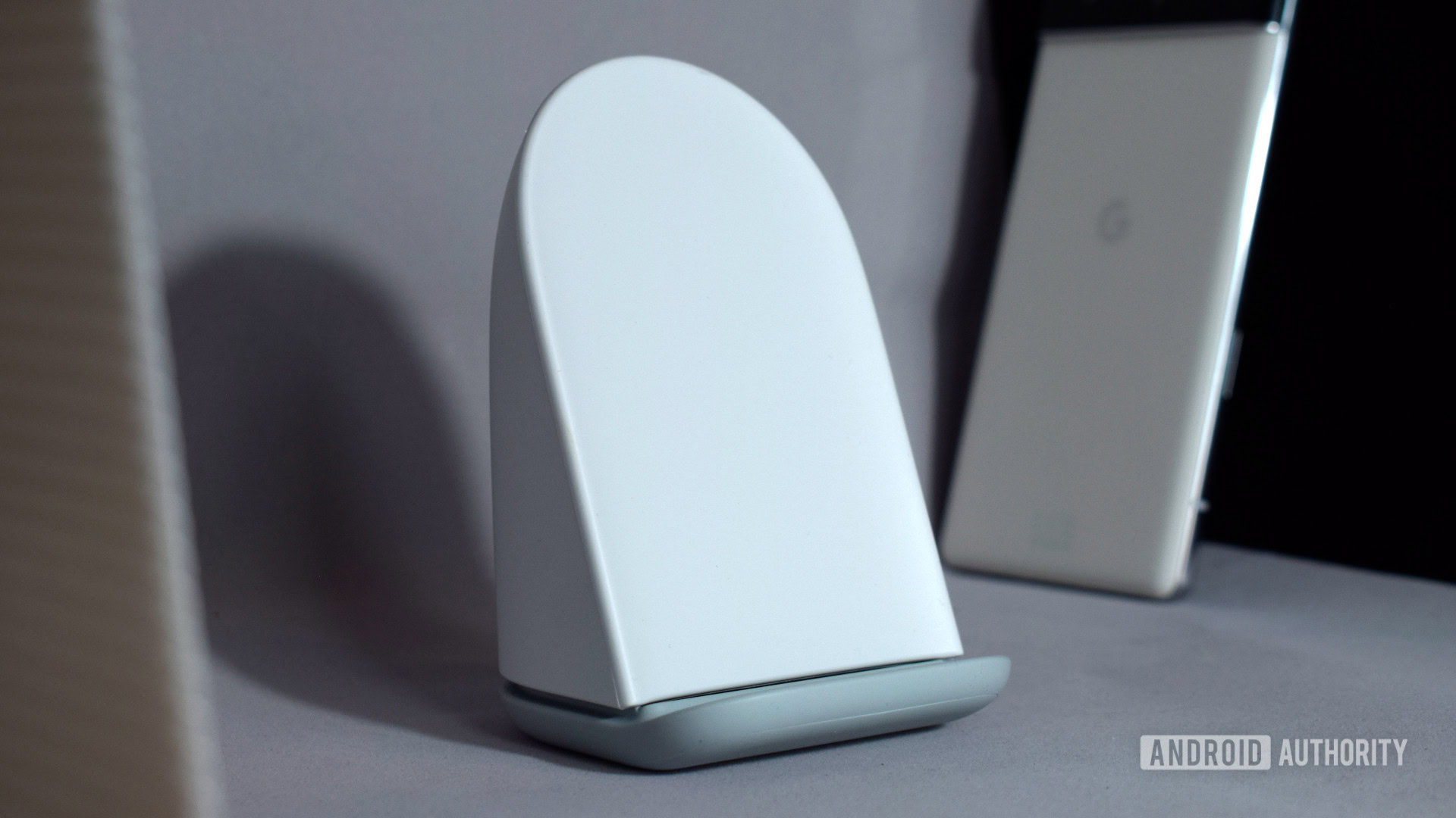 Google Pixel Stand 2